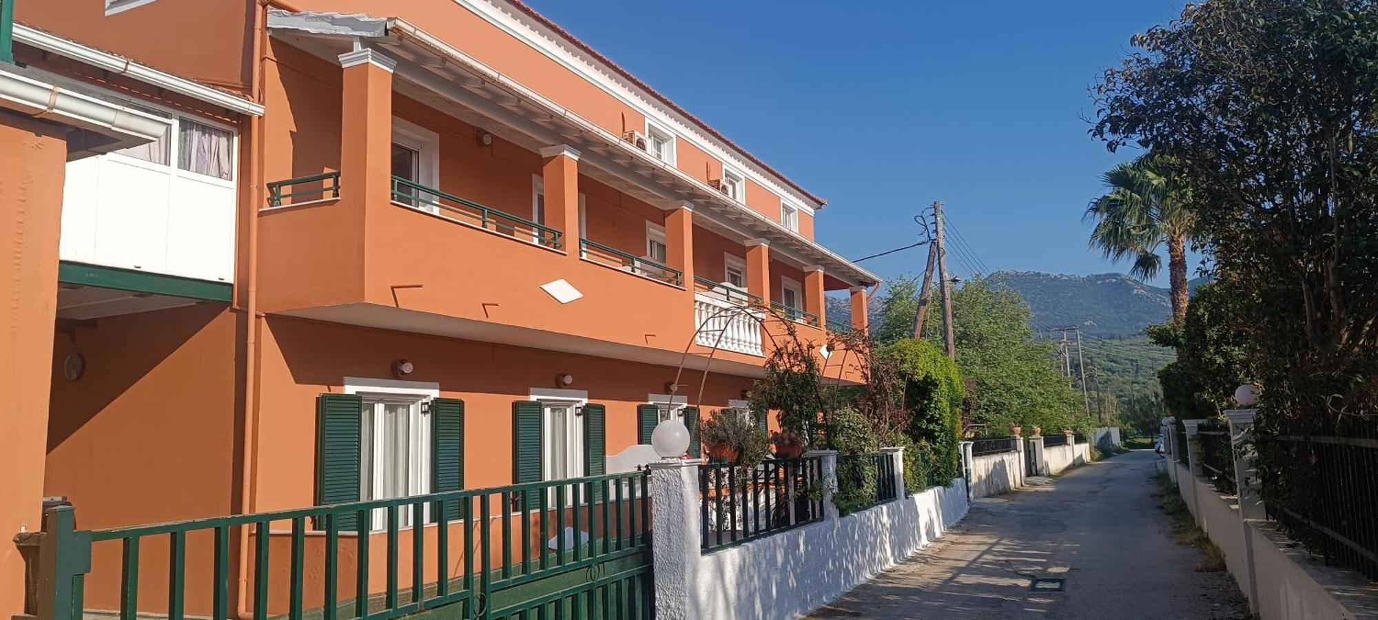 Alexandra'S Apartments Acharavi  Exterior photo